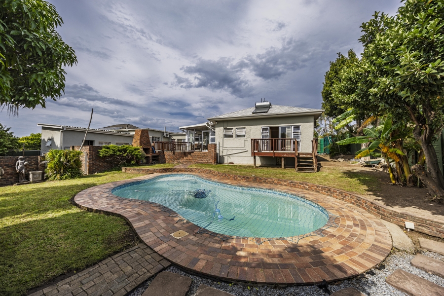 3 Bedroom Property for Sale in Berea Eastern Cape